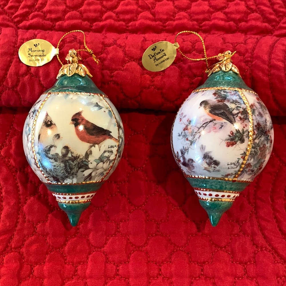 Bundle of Two 1999 Bradford Exchange Leni Liu Bird Ornaments